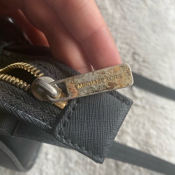 Michael Kors Selma Crossbody bag - Picture 5 of 6